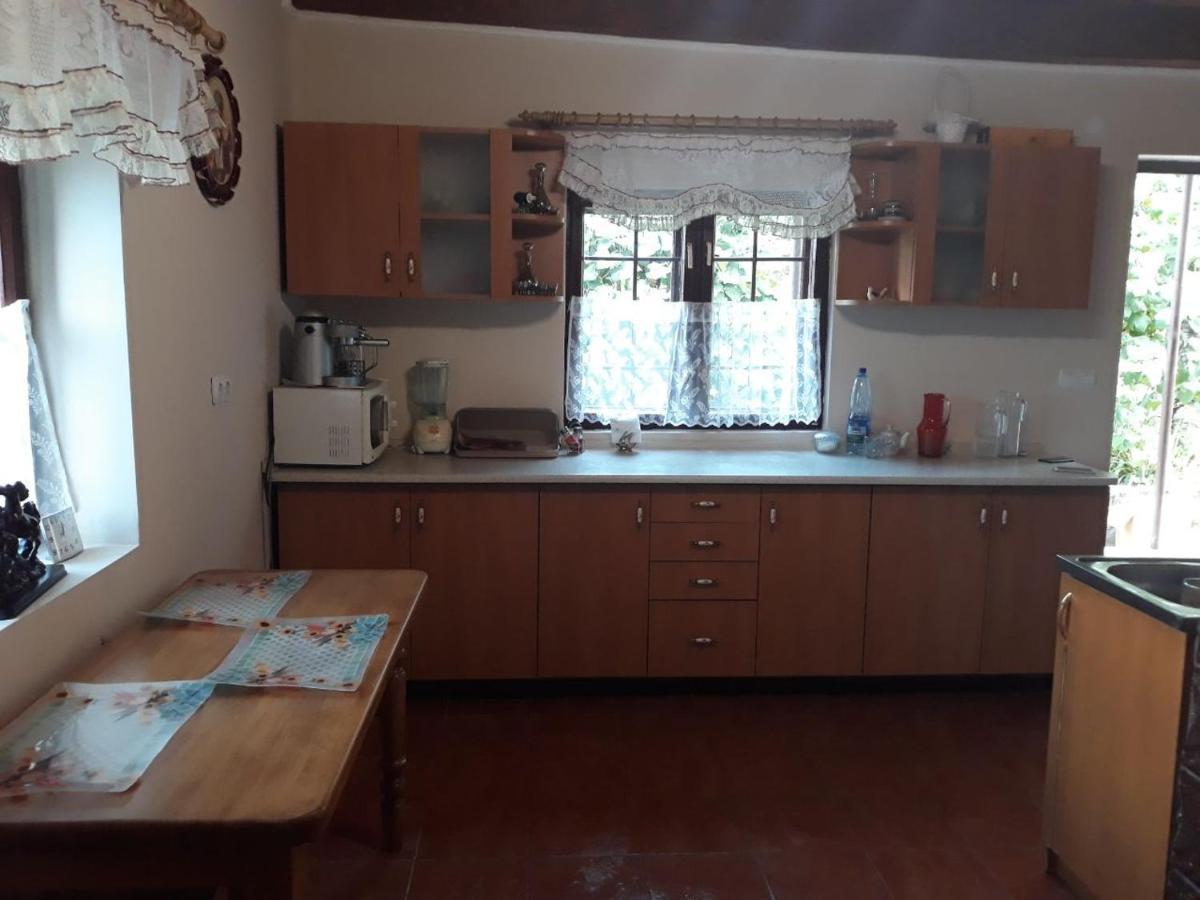 Котедж "Лісовий Затишок" Glubokoye Esterno foto